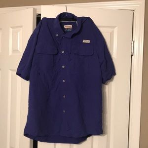 Men’s style Magellan “fishing shirt.”